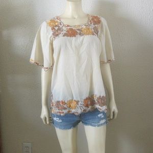 Color in photo looks white but is a cream